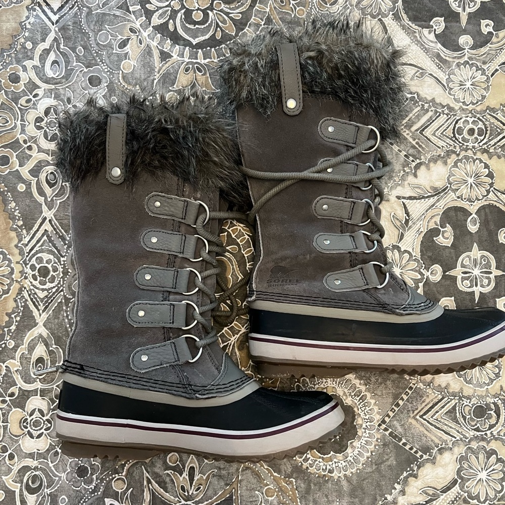 Sorel Joan of Artic boot